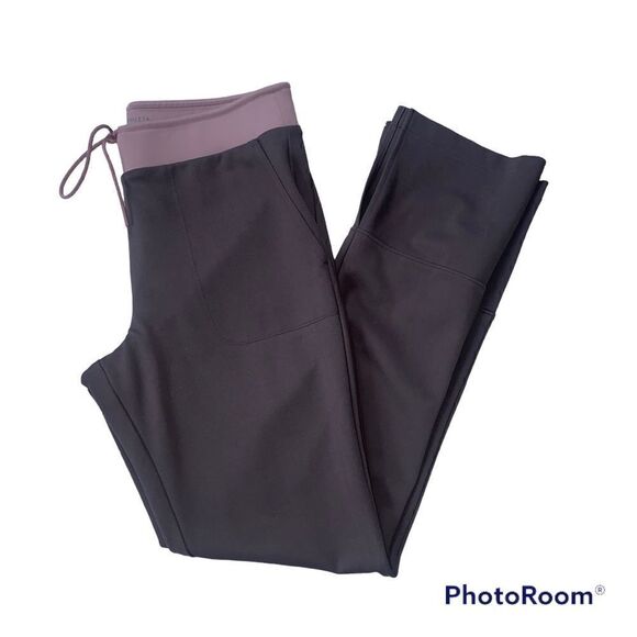 Athleta Hermosa High Rise Activewear Pants 2020 - Picture 15 of 16